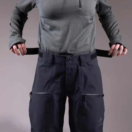JONES Women's Shralpinist STRETCH Recycled Pants 2025 | snowboard / splitboard | GORE-TEX ™ PRO | 3L | 30K/30K | stealth black