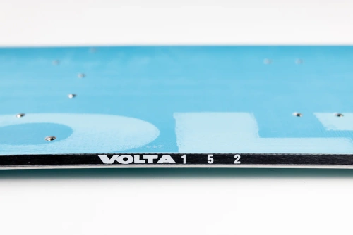 WOMEN SET NITRO 2026: Volta 152cm & Peak by KOHLA + Vertical ST s. M & pucks x SPARK R&D | splitboard & skins + bindings & pucks
