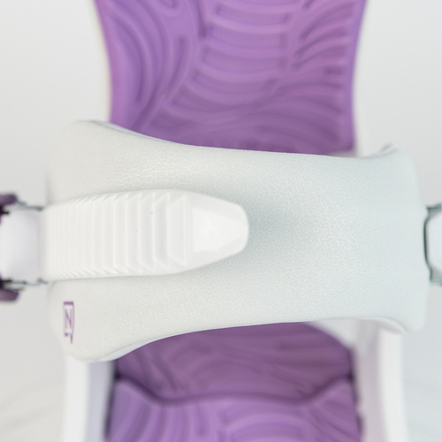 NITRO Cosmic 2025 | women's snowboard bindings | Progression Friendly Comfort | WHITE BRUSH