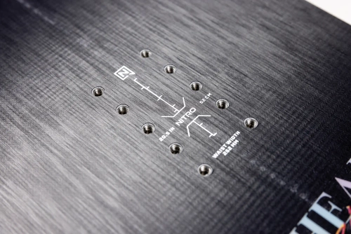 NITRO Cheap Thrills 2026 | deska snowboardowa | Voted Best Ride in the Park