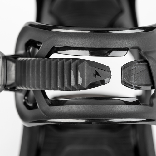 SET NITRO 2025: Team CAMBER + One ULTRA BLACK | snowboard + bindings